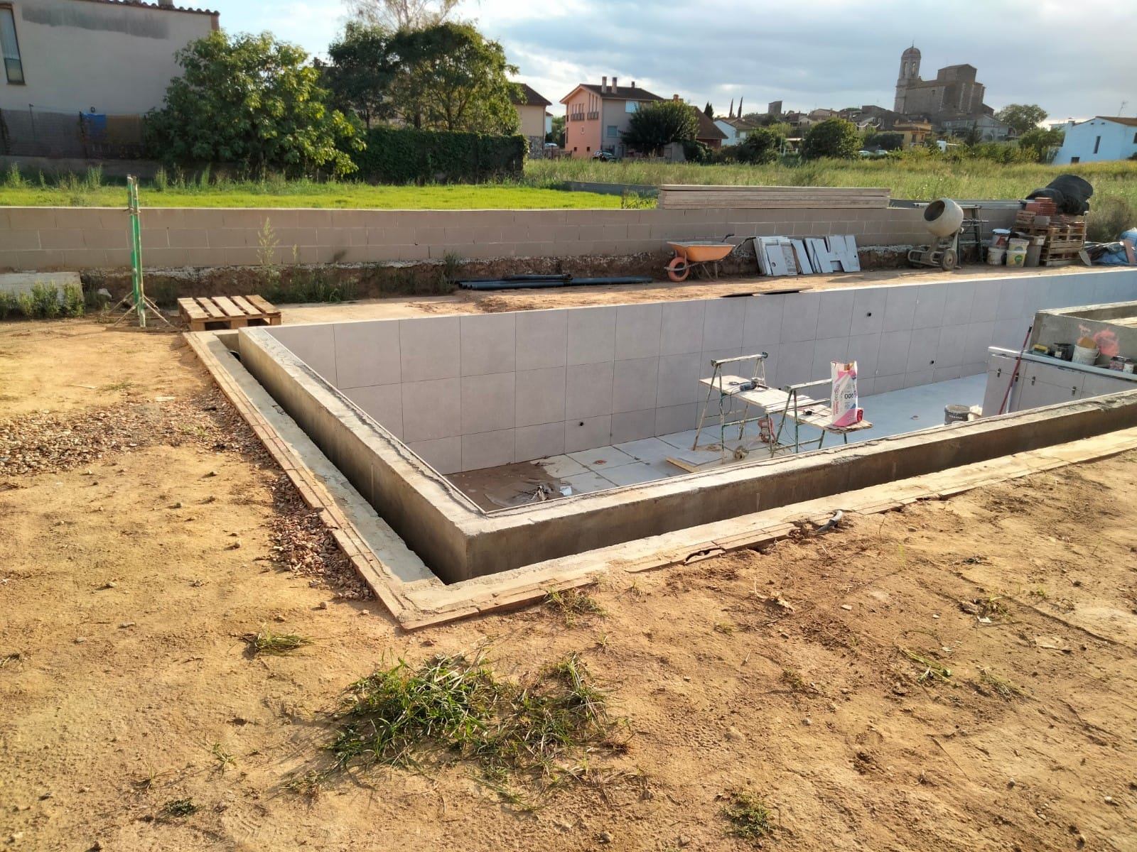 Pool structure under construction