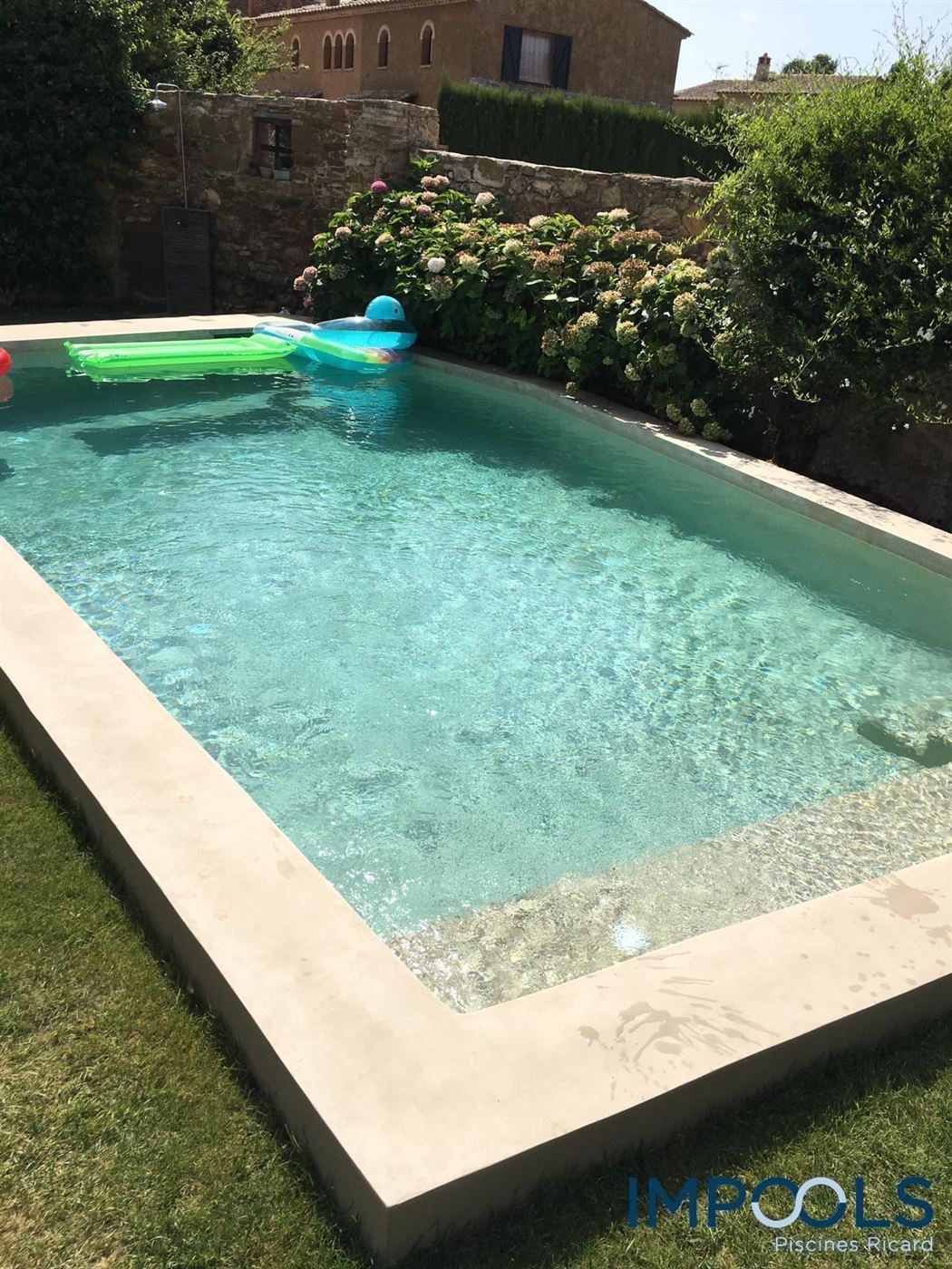 Light pool built by Impools